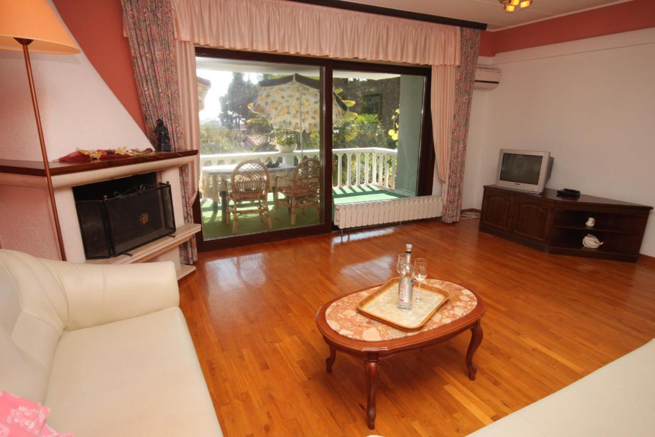 Apartments By The Sea Umag - 2549 Apartment Umag