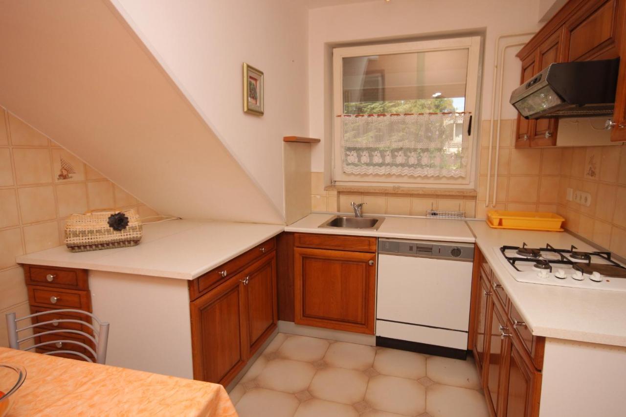 Apartment Apartments By The Sea Umag - 2549 *