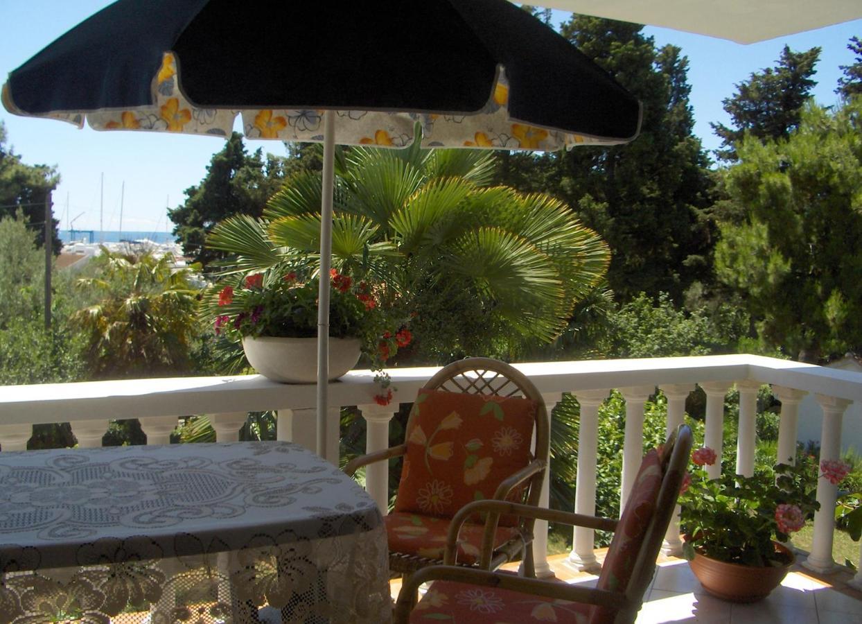 Apartments By The Sea Umag - 2549 Apartment Umag